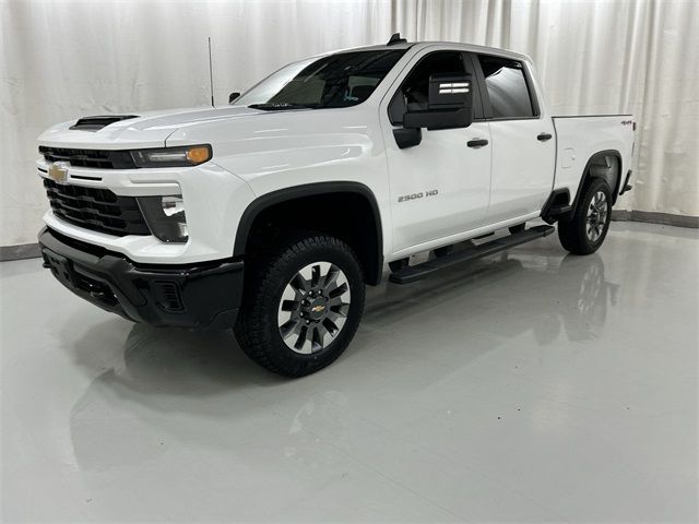 2024 Chevrolet Silverado 2500HD Custom