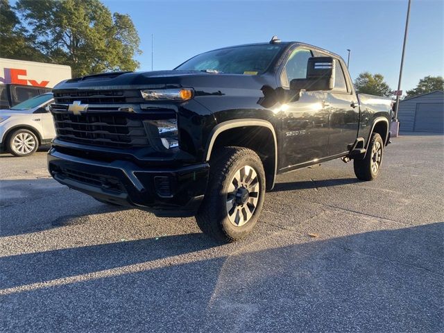 2024 Chevrolet Silverado 2500HD Custom