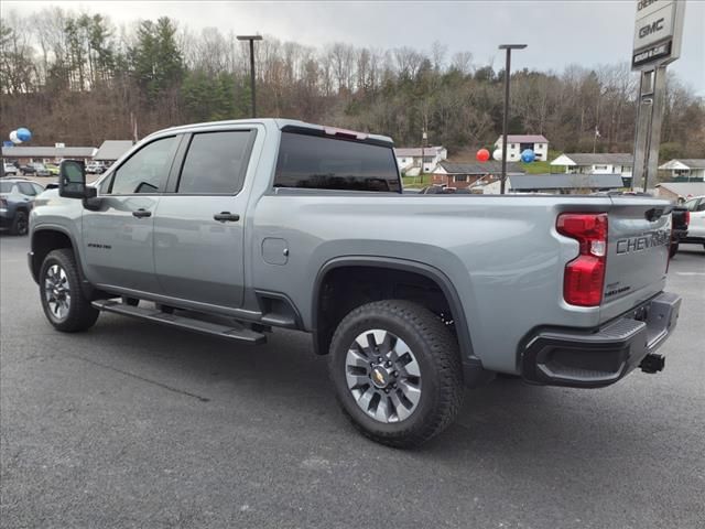 2024 Chevrolet Silverado 2500HD Custom