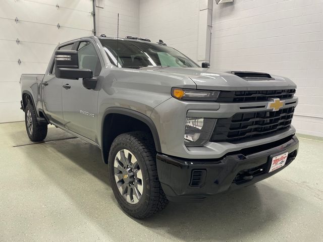 2024 Chevrolet Silverado 2500HD Custom