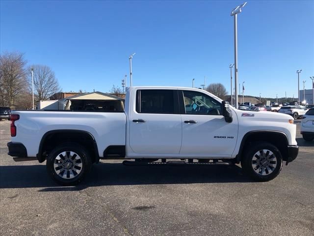 2024 Chevrolet Silverado 2500HD Custom