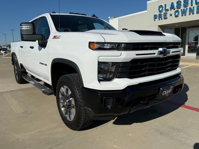 2024 Chevrolet Silverado 2500HD Custom