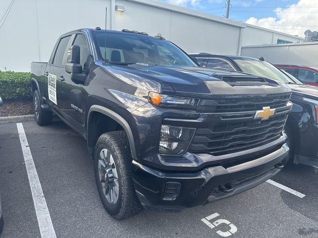 2024 Chevrolet Silverado 2500HD Custom