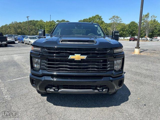 2024 Chevrolet Silverado 2500HD Custom