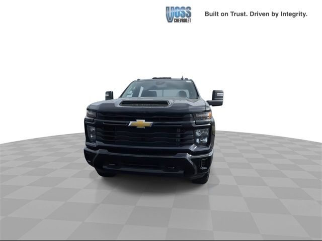 2024 Chevrolet Silverado 2500HD Custom