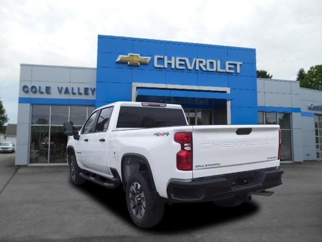 2024 Chevrolet Silverado 2500HD Custom