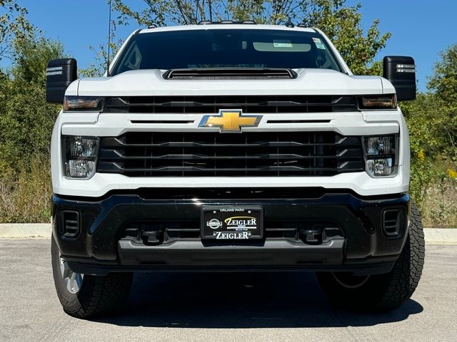 2024 Chevrolet Silverado 2500HD Custom