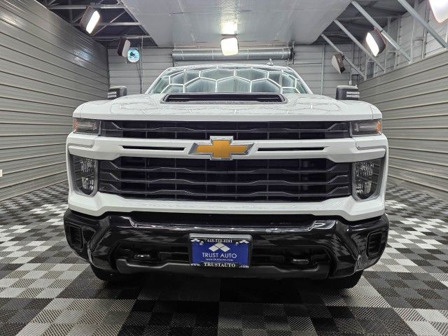 2024 Chevrolet Silverado 2500HD Custom