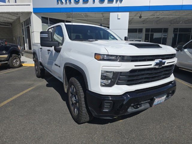 2024 Chevrolet Silverado 2500HD Custom