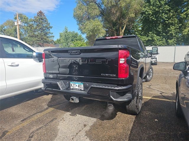 2024 Chevrolet Silverado 2500HD Custom