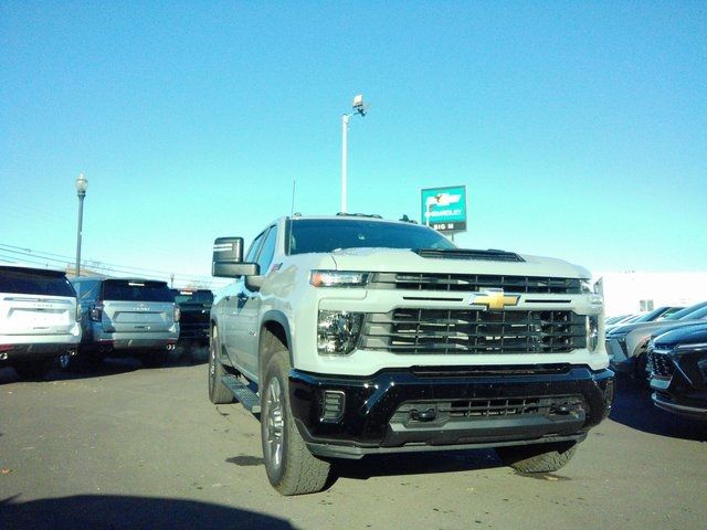 2024 Chevrolet Silverado 2500HD Custom