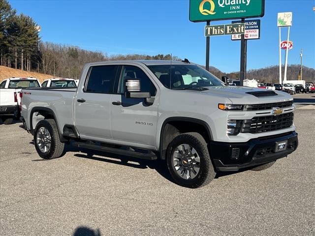 2024 Chevrolet Silverado 2500HD Custom