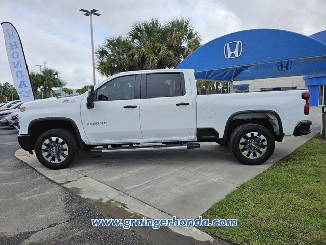 2024 Chevrolet Silverado 2500HD Custom