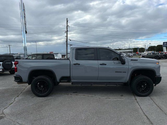 2024 Chevrolet Silverado 2500HD Custom