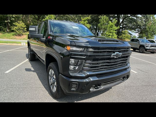 2024 Chevrolet Silverado 2500HD Custom