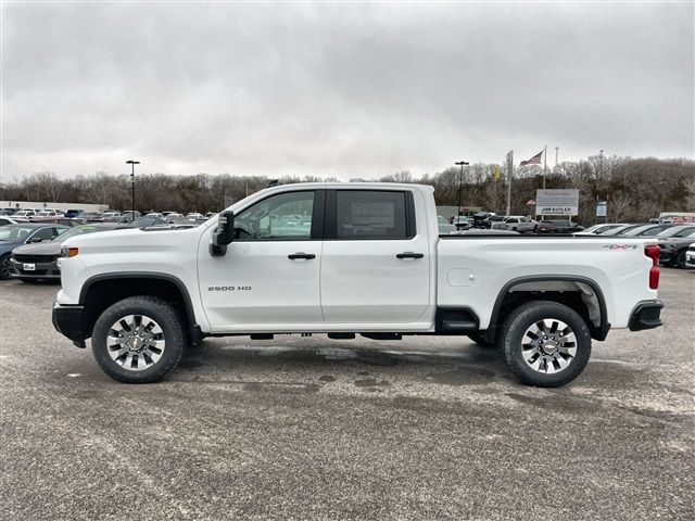 2024 Chevrolet Silverado 2500HD Custom