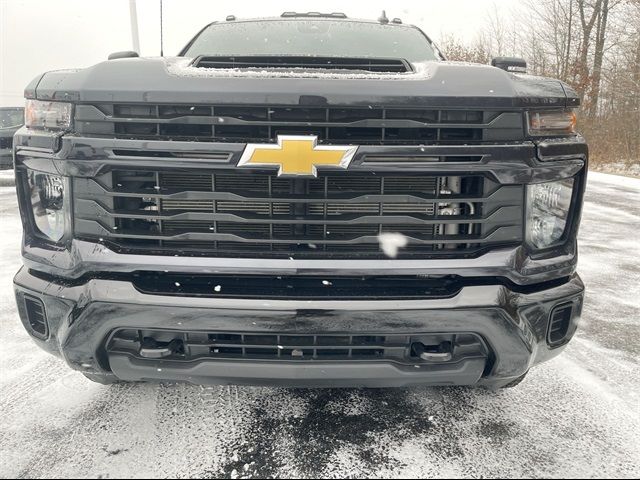 2024 Chevrolet Silverado 2500HD Custom