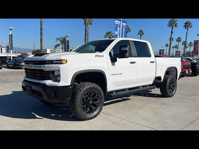 2024 Chevrolet Silverado 2500HD Custom