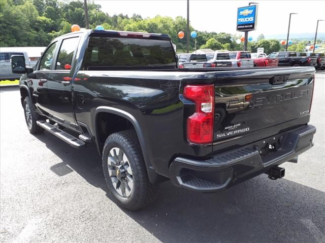 2024 Chevrolet Silverado 2500HD Custom