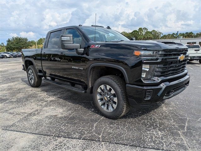 2024 Chevrolet Silverado 2500HD Custom