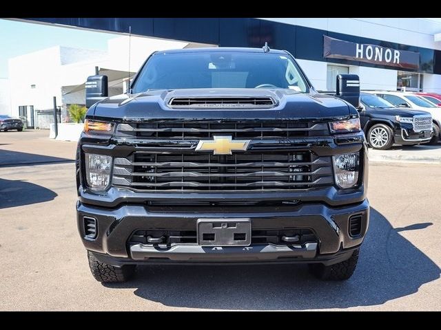 2024 Chevrolet Silverado 2500HD Custom