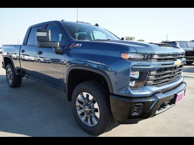 2024 Chevrolet Silverado 2500HD Custom