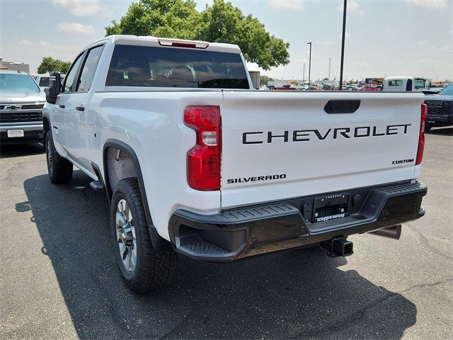 2024 Chevrolet Silverado 2500HD Custom