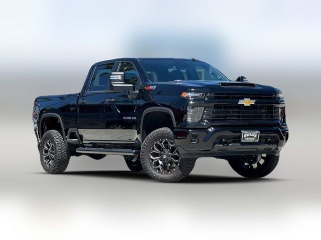 2024 Chevrolet Silverado 2500HD Custom