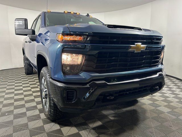 2024 Chevrolet Silverado 2500HD Custom