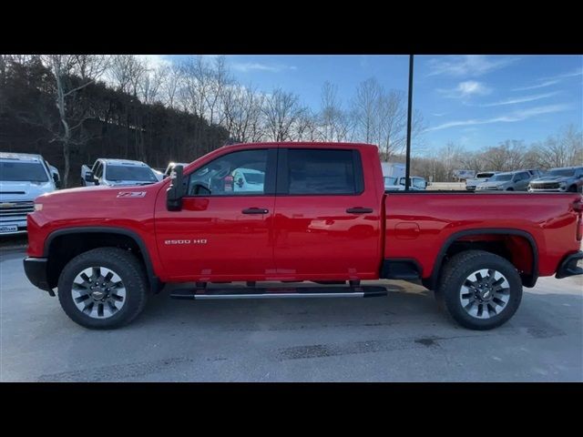 2024 Chevrolet Silverado 2500HD Custom