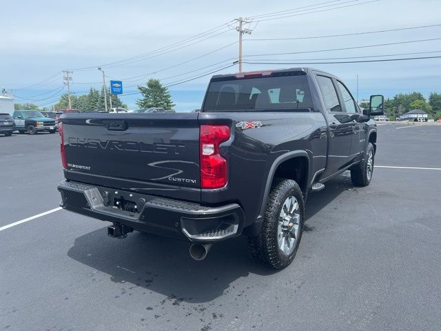 2024 Chevrolet Silverado 2500HD Custom