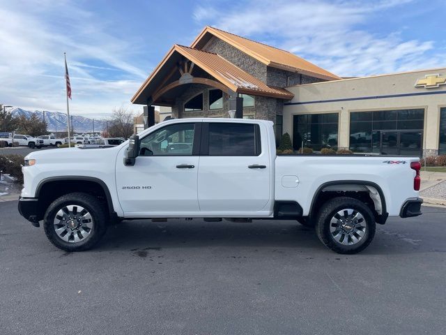 2024 Chevrolet Silverado 2500HD Custom