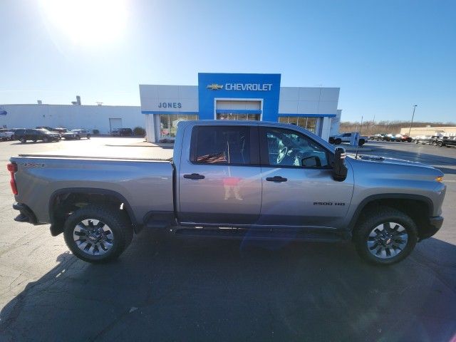 2024 Chevrolet Silverado 2500HD Custom