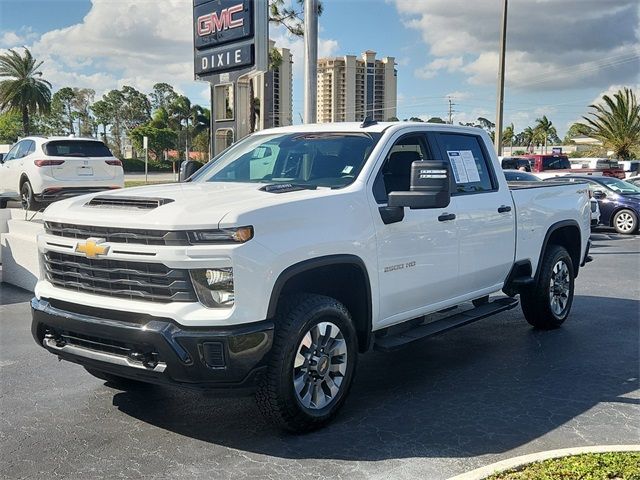 2024 Chevrolet Silverado 2500HD Custom