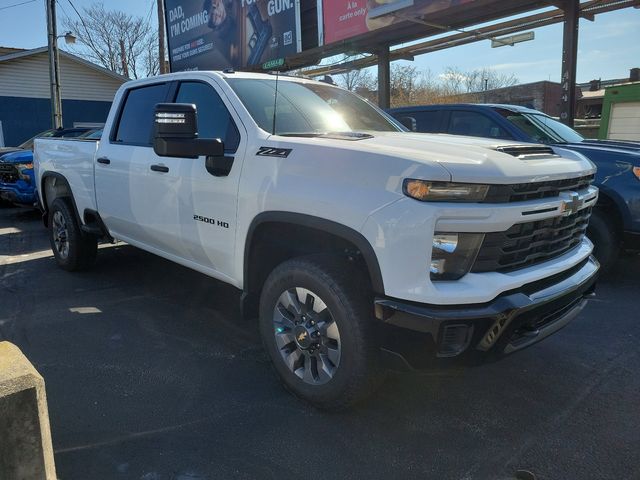 2024 Chevrolet Silverado 2500HD Custom