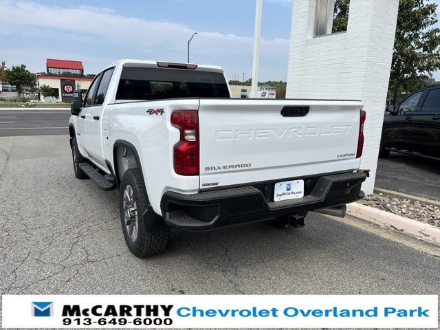 2024 Chevrolet Silverado 2500HD Custom