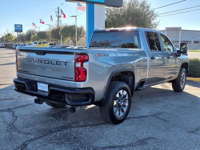 2024 Chevrolet Silverado 2500HD Custom