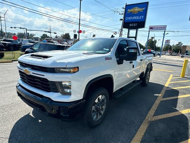 2024 Chevrolet Silverado 2500HD Custom