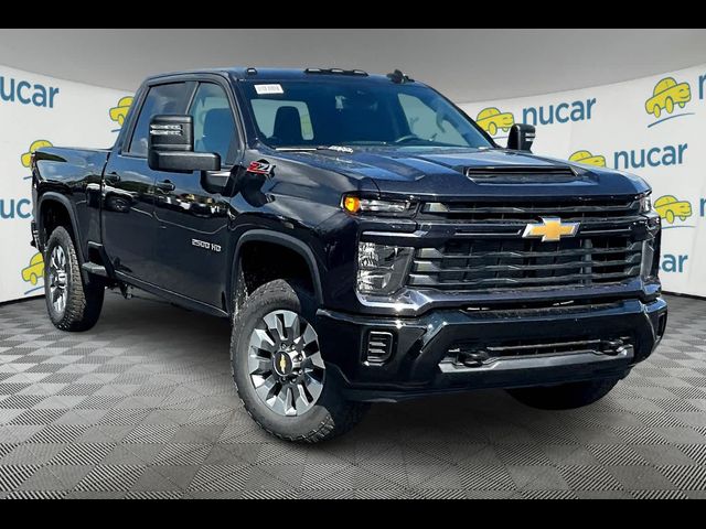 2024 Chevrolet Silverado 2500HD Custom