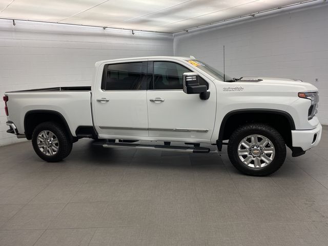 2024 Chevrolet Silverado 2500HD High Country