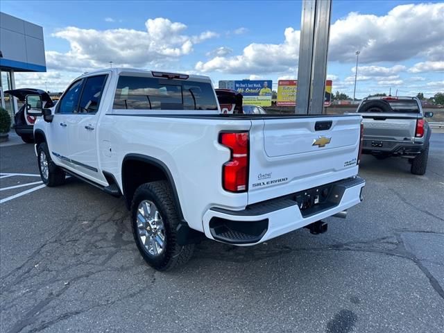 2024 Chevrolet Silverado 2500HD High Country