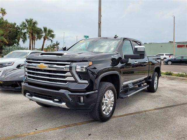 2024 Chevrolet Silverado 2500HD High Country