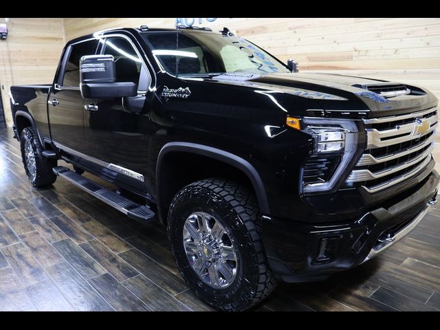 2024 Chevrolet Silverado 2500HD High Country