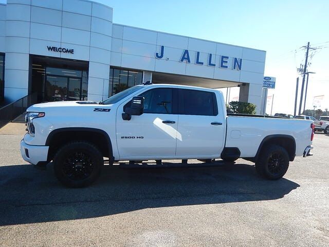 2024 Chevrolet Silverado 2500HD LT