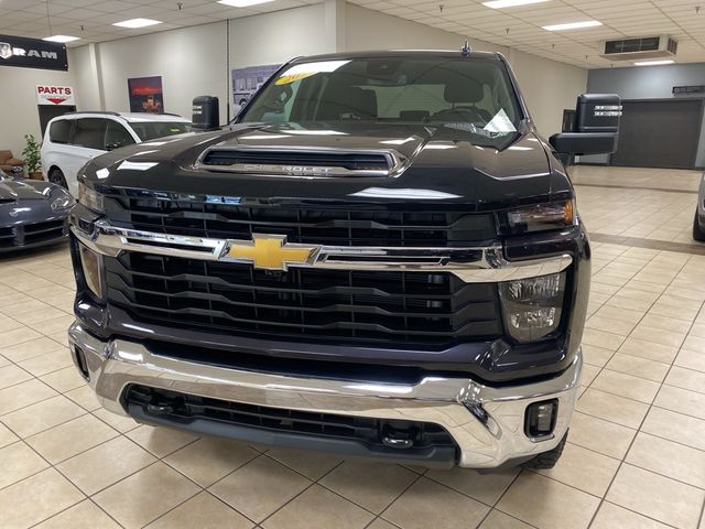 2024 Chevrolet Silverado 2500HD LT