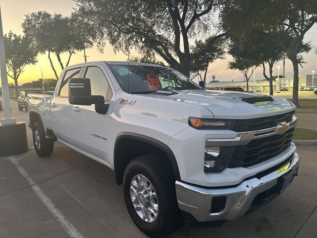 2024 Chevrolet Silverado 2500HD LT