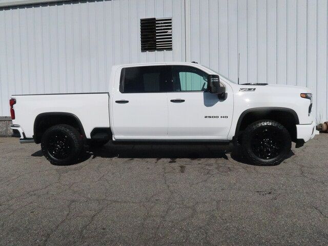 2024 Chevrolet Silverado 2500HD LTZ