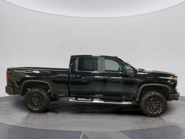 2024 Chevrolet Silverado 2500HD ZR2