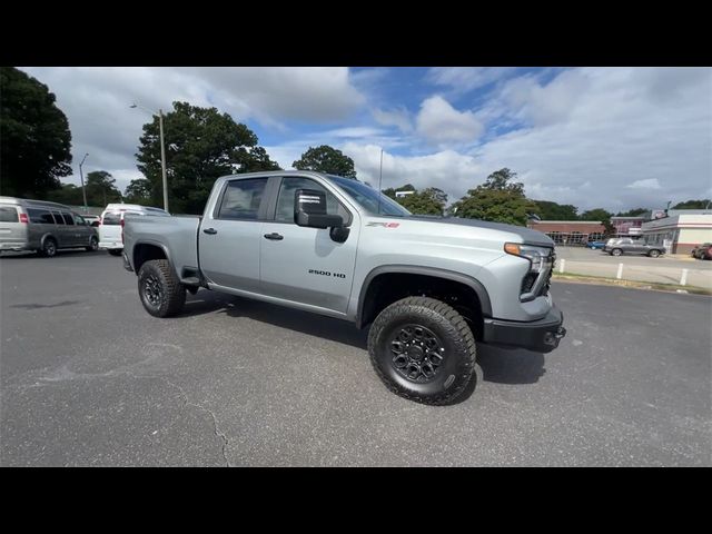 2024 Chevrolet Silverado 2500HD ZR2