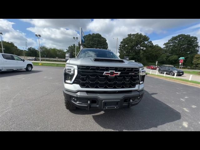 2024 Chevrolet Silverado 2500HD ZR2